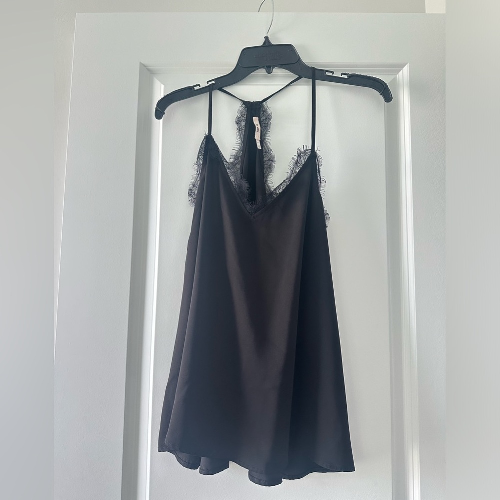 Boutique Lace Flowy Tank